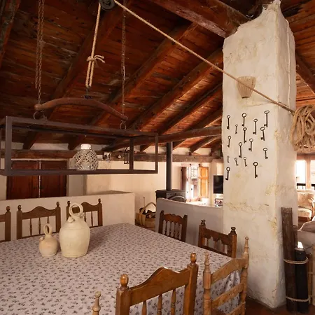 La Casa Amarilla *
