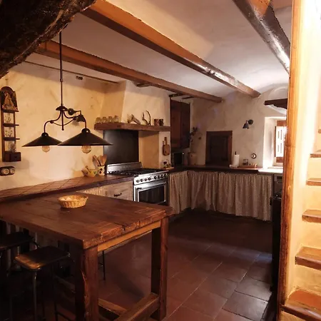 La Casa Amarilla Holiday home Rubielos De Mora