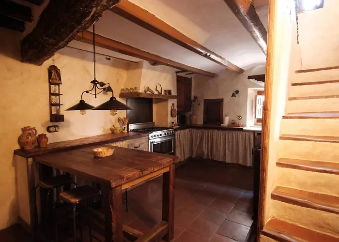 La Casa Amarilla Holiday home Rubielos De Mora